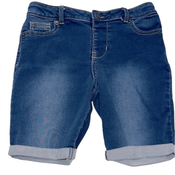 Cat & Jack Blue Denim Bermuda Shorts size 10-12 - Picture 1 of 4